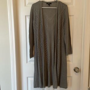 Women’s style and company size large long cardigan